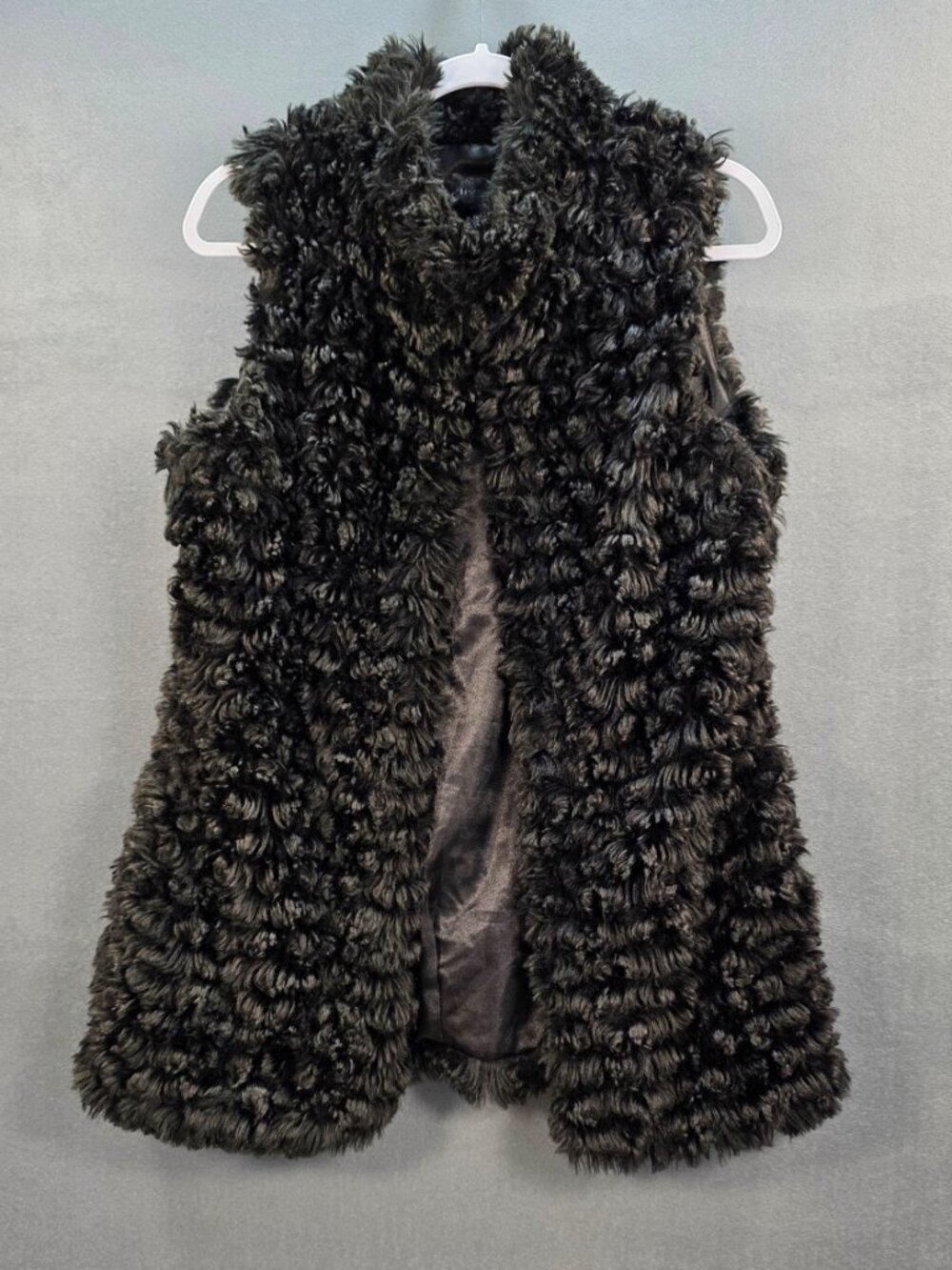 Live A Little Women's Faux Fur Long Vest Size M Black Shaggy Plush